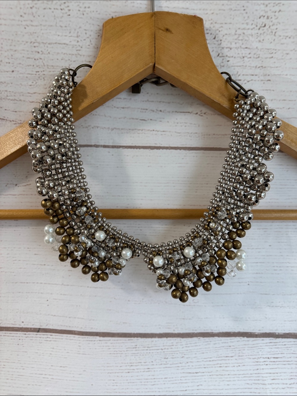 Anthropologie Statement Beaded Collar Necklace in Silver, Gold and Pearl